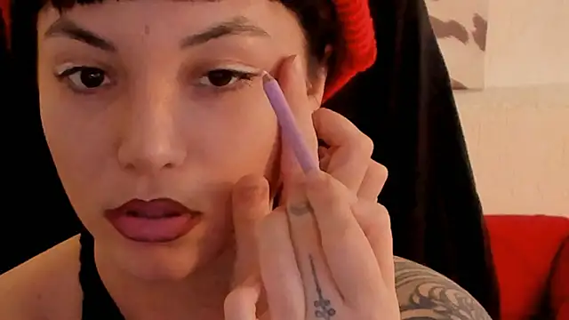 Snapshot of NeoGeisha chatting on 03-24-26, 01:44 NeoGeisha online show from 03-24-26, 01:44