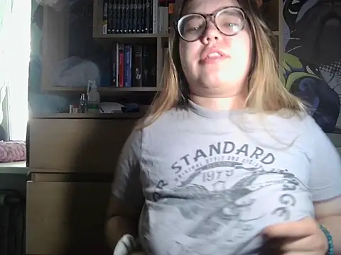 Helen foxygirl online show from 06-14-26, 01:13