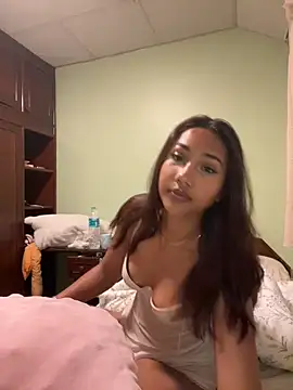 lyla luv online show from 03-22-26, 09:38