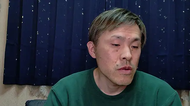 Snapshot of renrenta_77 chatting on 02-21-26, 11:12 renrenta 77 online show from 02-21-26, 11:12