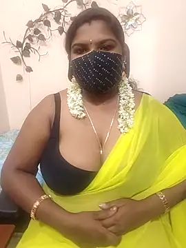 Snapshot of Archana_achu143 chatting on 05-10-26, 01:04 Archana achu143 online show from 05-10-26, 01:04