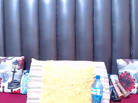 Snapshot of MissConniexxx chatting on 02-28-26, 02:17 MissConniexxx online show from 02-28-26, 02:17