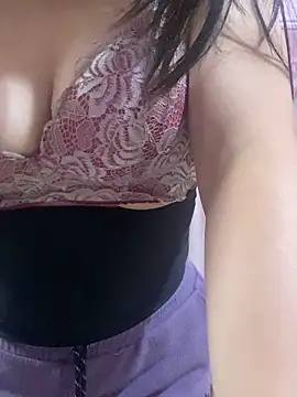 Snapshot of Irene_007 chatting on 02-18-26, 04:10 Irene 007 online show from 02-18-26, 04:10