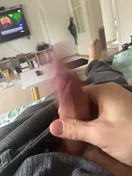 ManuelCervantes1972 online show from 04-12-26, 08:17