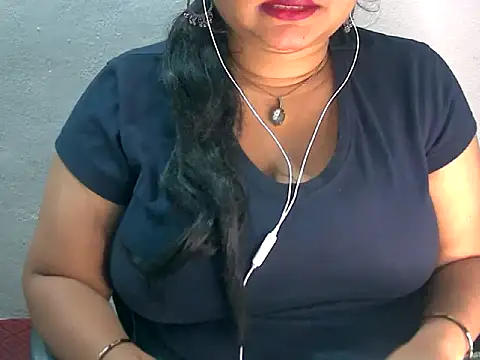 Snapshot of Saniya_K2 chatting on 07-04-26, 04:44 Saniya K2 online show from 07-04-26, 04:44