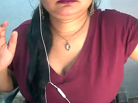 Snapshot of Saniya_K2 chatting on 07-30-26, 05:23 Saniya K2 online show from 07-30-26, 05:23