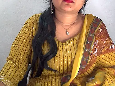 Saniya K2 online show from 04-26-26, 06:43