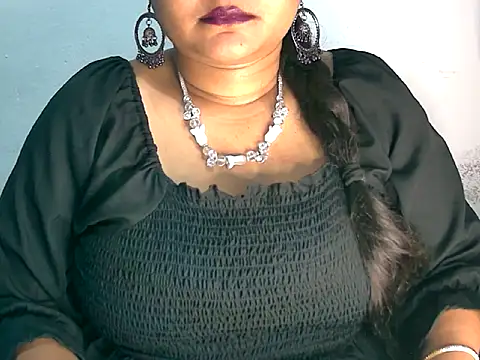 Saniya K2 online show from 04-14-26, 04:01