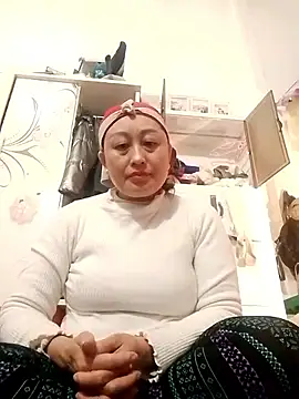 Jolie sexy online show from 03-11-26, 01:54