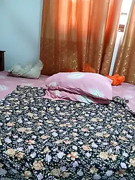 Snapshot of Dini_40 chatting on 05-03-26, 06:18 Dini 40 online show from 05-03-26, 06:18