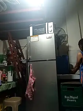 Snapshot of Wildcam21 chatting on 02-22-26, 06:38 Wildcam21 online show from 02-22-26, 06:38