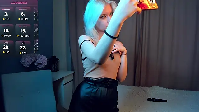 GoldenLenarz online show from 03-21-26, 11:03