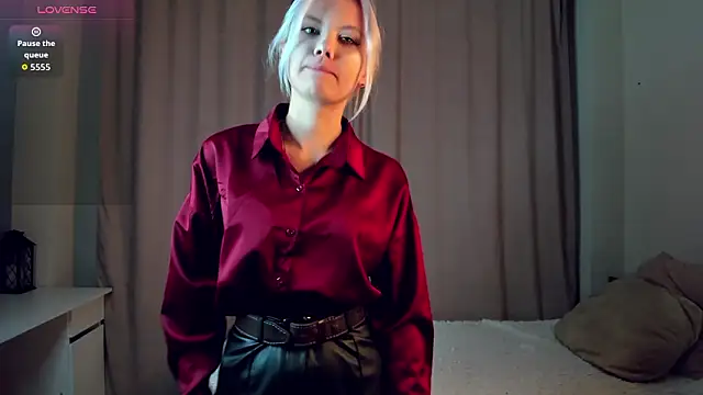 GoldenLenarz online show from 03-04-26, 11:07