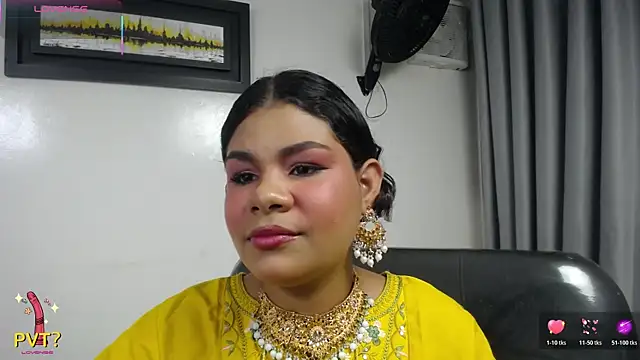 yaazhinii online show from 07-23-26, 11:29