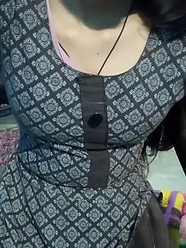 Snapshot of Sexy-Raziya69 chatting on 02-07-26, 08:00 Sexy-Raziya69 online show from 02-07-26, 08:00