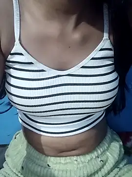 Snapshot of Sexy-Raziya69 chatting on 02-09-26, 12:25 Sexy-Raziya69 online show from 02-09-26, 12:25