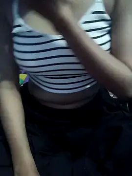 Snapshot of Sexy-Raziya69 chatting on 02-15-26, 06:36 Sexy-Raziya69 online show from 02-15-26, 06:36