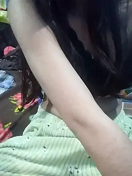 Snapshot of Sexy-Raziya69 chatting on 02-08-26, 12:08 Sexy-Raziya69 online show from 02-08-26, 12:08