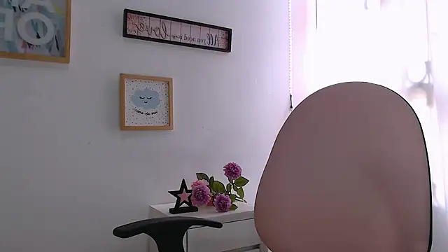 Aantoniaa brown27 online show from 02-20-26, 01:46