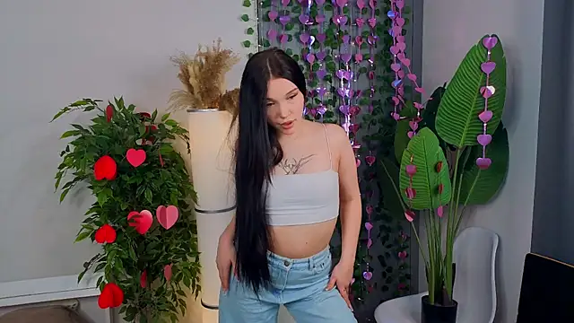 RoxannRunk online show from 02-16-26, 06:23