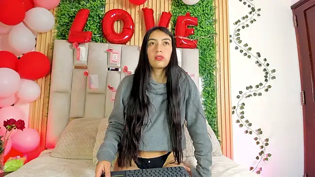 Emma Nmm online show from 02-21-26, 11:45