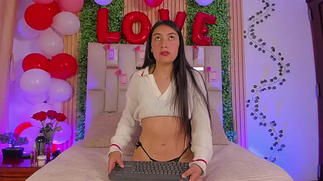 Emma Nmm online show from 02-16-26, 05:44