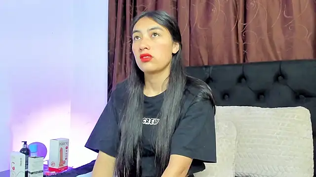 Emma Nmm online show from 04-14-26, 10:09