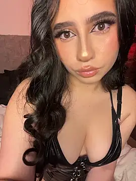 Snapshot of Sofiia_Vegaa chatting on 02-21-26, 12:01 Sofiia Vegaa online show from 02-21-26, 12:01