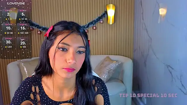 Perla Moon Tx online show from 02-09-26, 04:27