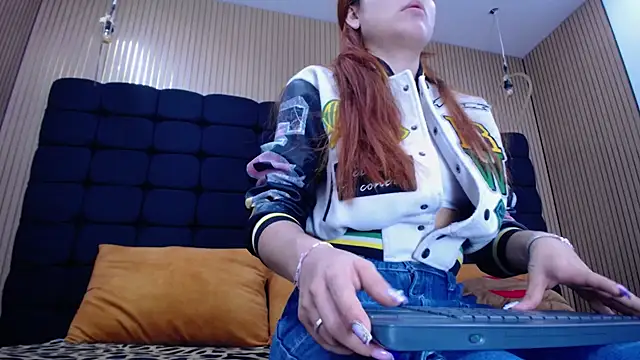 Snapshot of Abby-Hot- chatting on 03-02-26, 02:02 Abby-Hot- online show from 03-02-26, 02:02