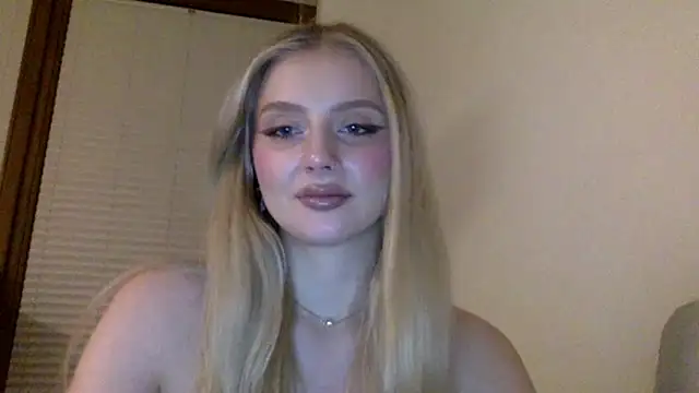 MayaWetDream online show from 04-21-26, 08:48