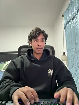 Pedestal diamant online show from 02-25-26, 11:15