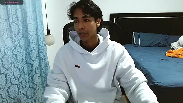 Pedestal diamant online show from 04-02-26, 11:33