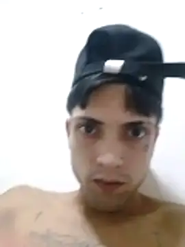 Snapshot of CubanoxxxSex chatting on 02-20-26, 06:26 CubanoxxxSex online show from 02-20-26, 06:26