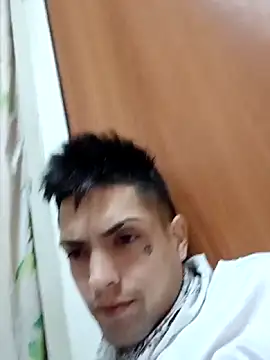 Snapshot of CubanoxxxSex chatting on 03-01-26, 06:30 CubanoxxxSex online show from 03-01-26, 06:30