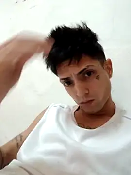 Snapshot of CubanoxxxSex chatting on 02-09-26, 08:40 CubanoxxxSex online show from 02-09-26, 08:40