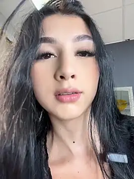 BadLilAngelXXX online show from 04-10-26, 01:07