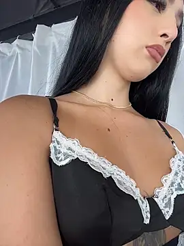 BadLilAngelXXX online show from 04-13-26, 01:15