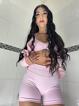 BadLilAngelXXX online show from 06-30-26, 01:11