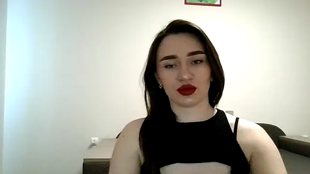 Snapshot of LilitTXX chatting on 05-14-26, 09:28 LilitTXX online show from 05-14-26, 09:28