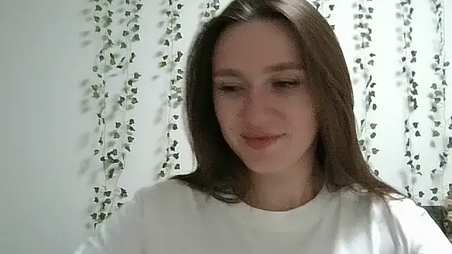 Snapshot of LilitTXX chatting on 06-18-26, 08:03 LilitTXX online show from 06-18-26, 08:03