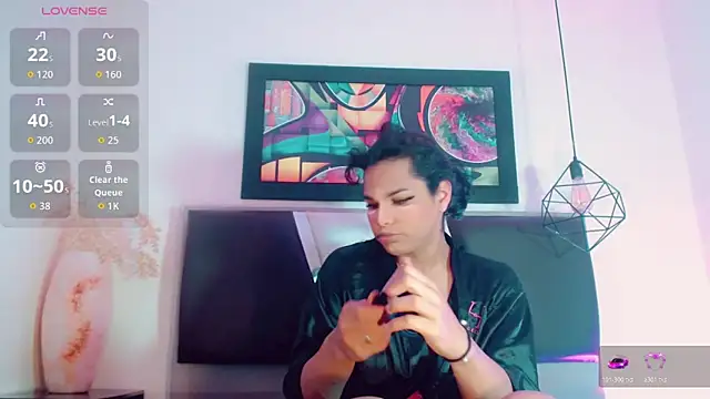 Snapshot of Zonce_shimer chatting on 02-11-26, 03:28 Zonce shimer online show from 02-11-26, 03:28