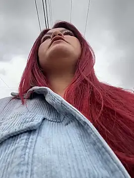 Lia-Moon77 online show from 03-31-26, 06:54