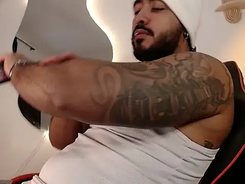 Snapshot of nate_rott chatting on 02-20-26, 12:51 nate rott online show from 02-20-26, 12:51