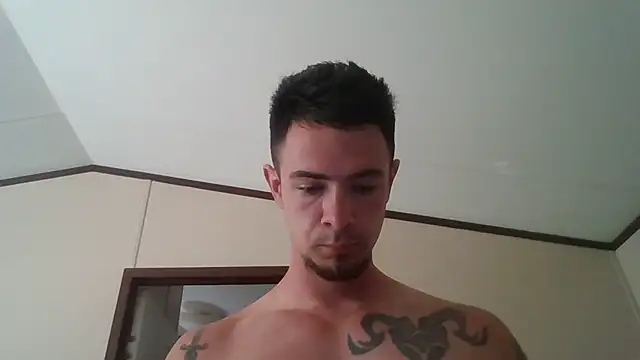 Snapshot of midnightsinz chatting on 04-28-26, 05:06 midnightsinz online show from 04-28-26, 05:06