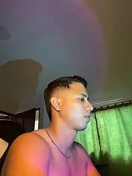 Snapshot of Gael_Velaryx chatting on 04-18-26, 03:14 Gael Velaryx online show from 04-18-26, 03:14