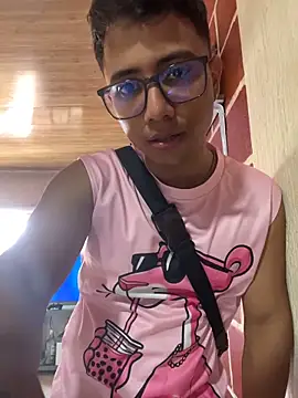 Snapshot of Gael_Velaryx chatting on 05-19-26, 05:53 Gael Velaryx online show from 05-19-26, 05:53