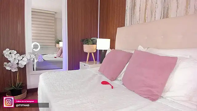 Snapshot of missthailand_ chatting on 04-23-26, 11:17 missthailand online show from 04-23-26, 11:17