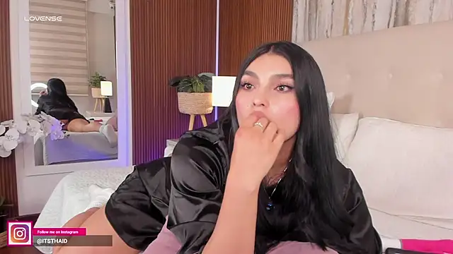 Snapshot of missthailand_ chatting on 04-22-26, 11:44 missthailand online show from 04-22-26, 11:44