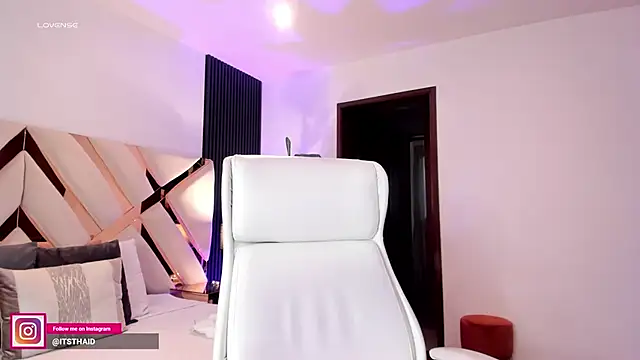 Snapshot of missthailand_ chatting on 02-26-26, 10:21 missthailand online show from 02-26-26, 10:21